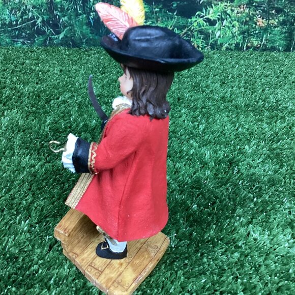 Madame Alexander Captain Hook Figurine With Box - Picture 3 of 10